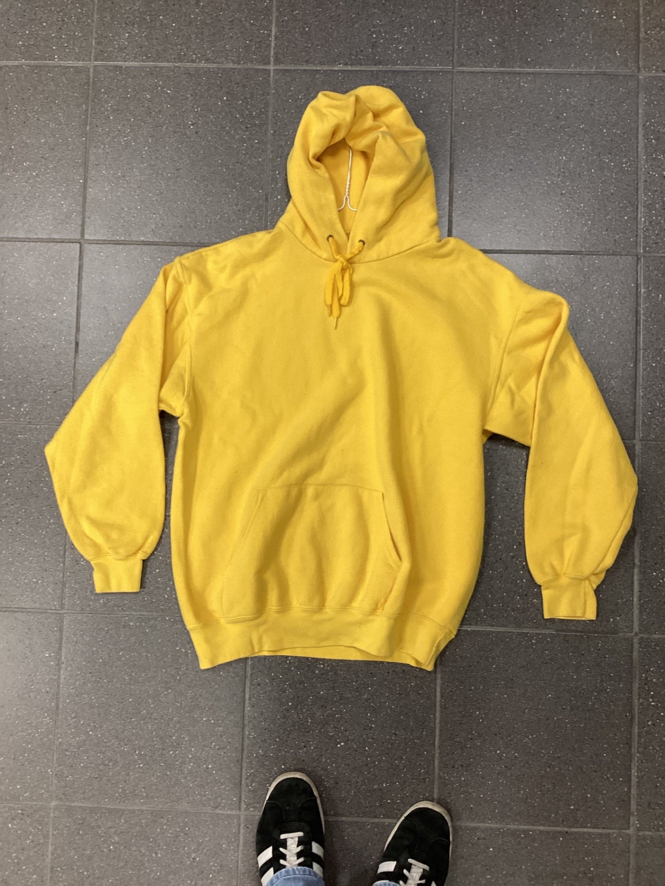 Pre-Loved Fruit of the Loom Hoodie L Gelb
