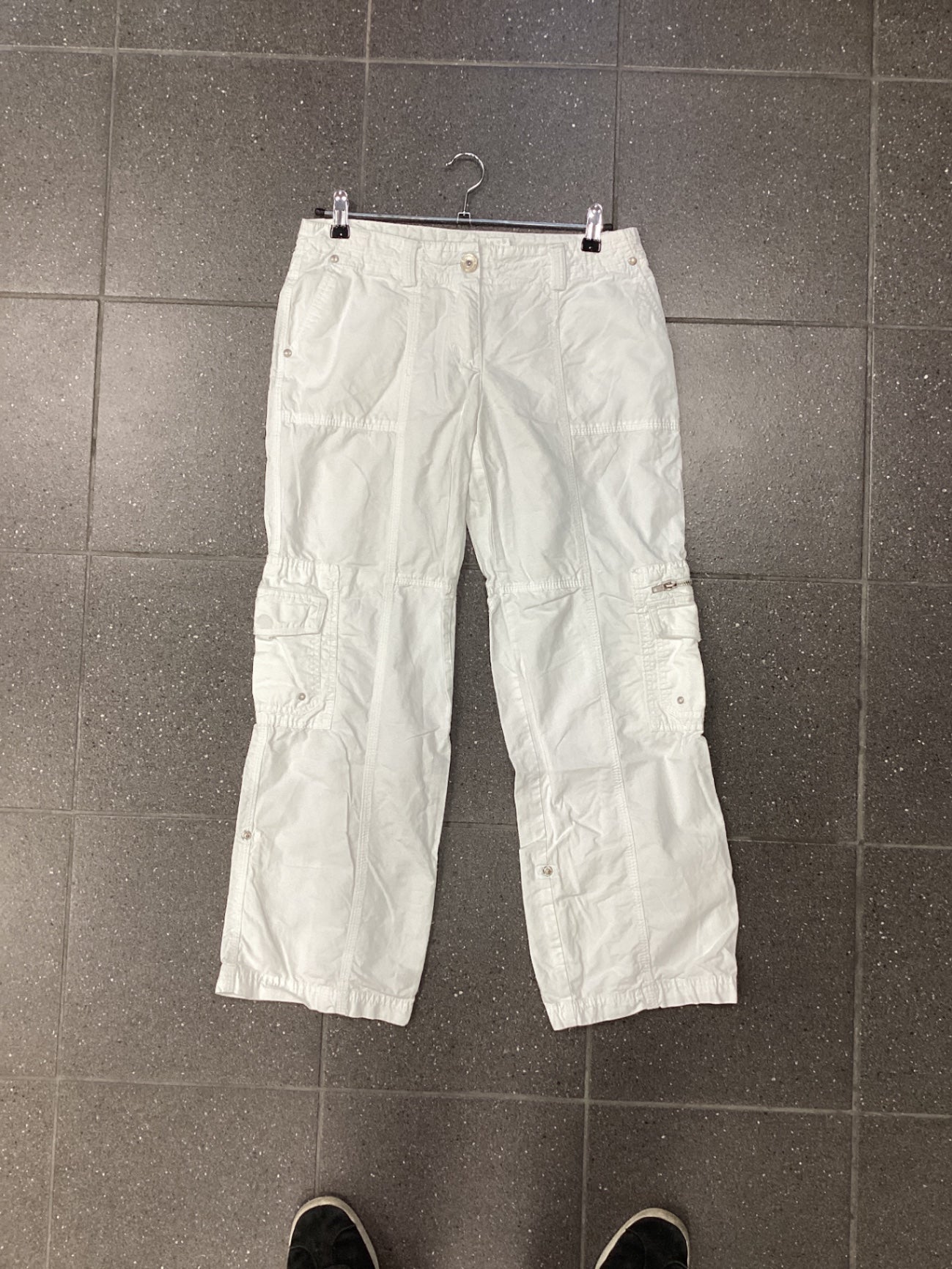 Pre-Loved Street One Cargo-Hose M Weiß